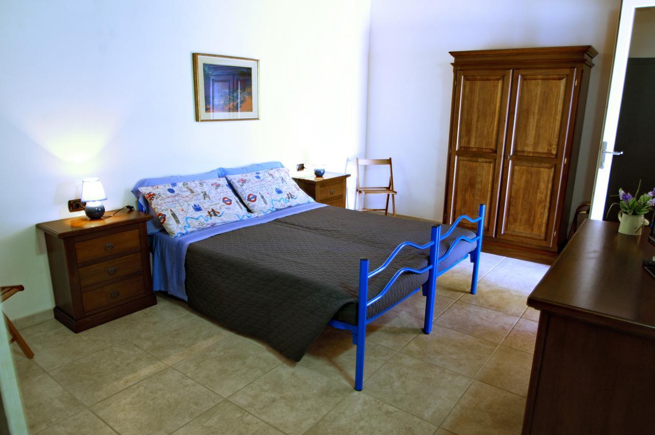 Fattoria Corte Noa Guest House Masainas Exterior photo