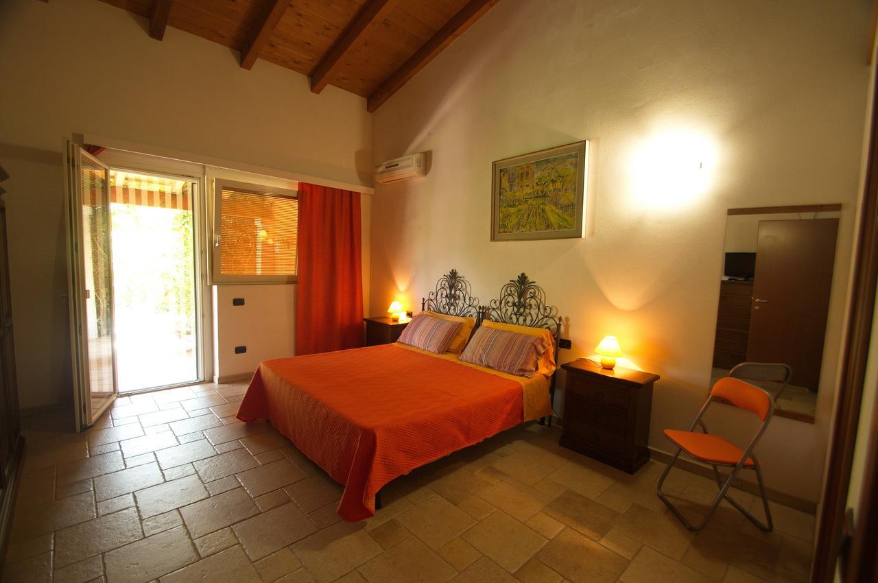 Fattoria Corte Noa Guest House Masainas Exterior photo